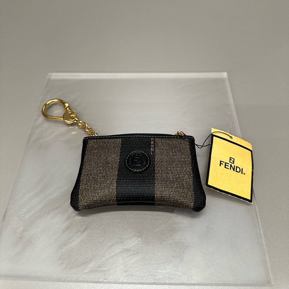 FENDI coin case penguin key ring, LIKE NEW CONDITION “ with orginal tags - Picture 8 of 11